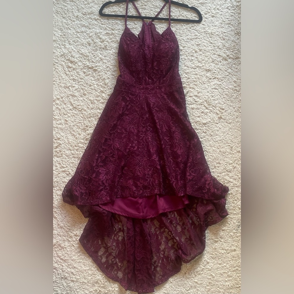 Lace backless city triangles dress